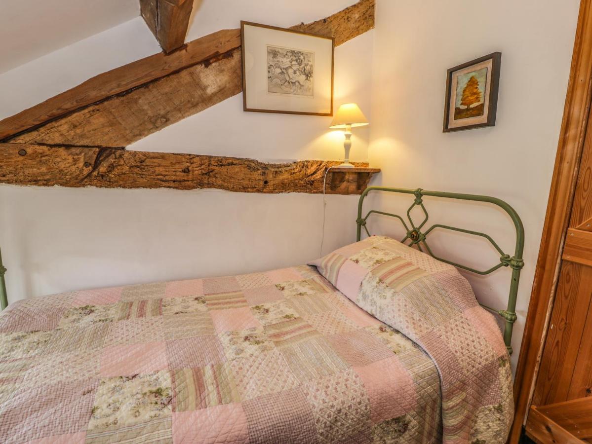 Beudy Dolpebyll Villa Llangadfan Ngoại thất bức ảnh